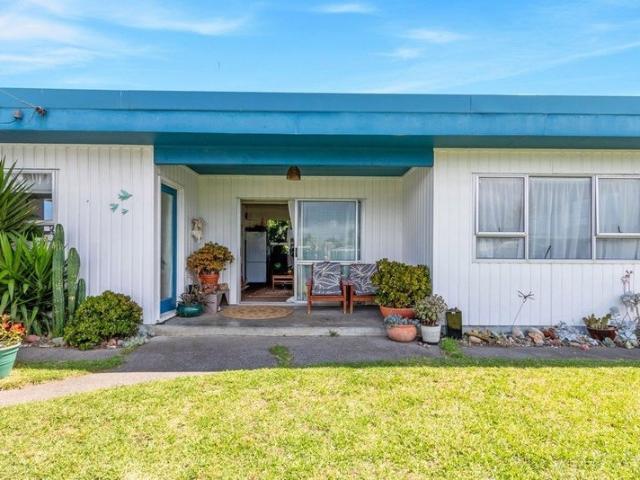 castlecliff, 2 bedrooms