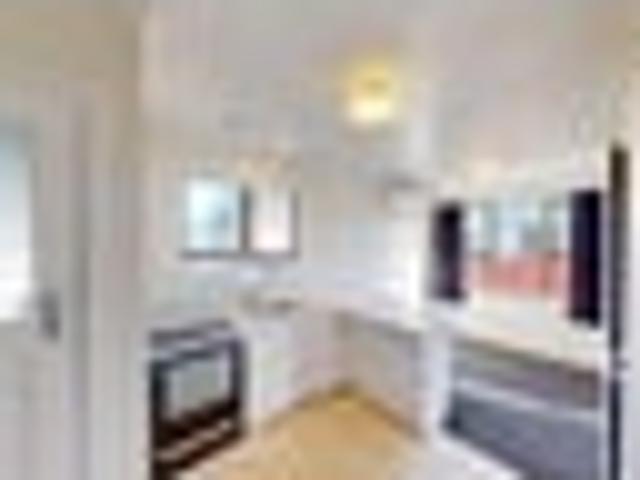 Castlecliff, 3 bedrooms, $580 pw
