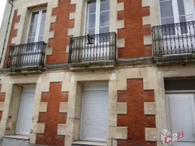 Castres Gironde 33640 Achat / Vente immeuble