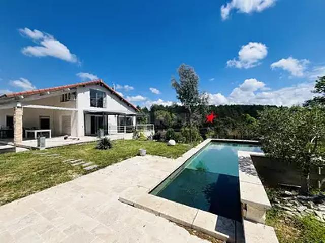 Castres 81100 Achat / Vente maison 7 pièces t7 piscine terrasse