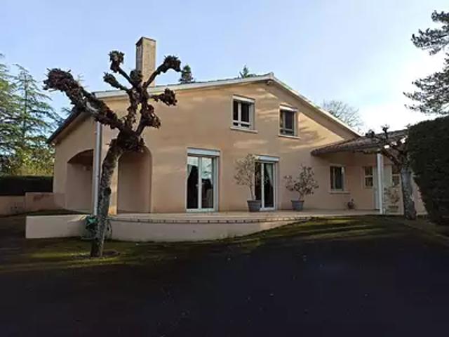 Castres 81100 Achat / Vente maison 8 pièces t8