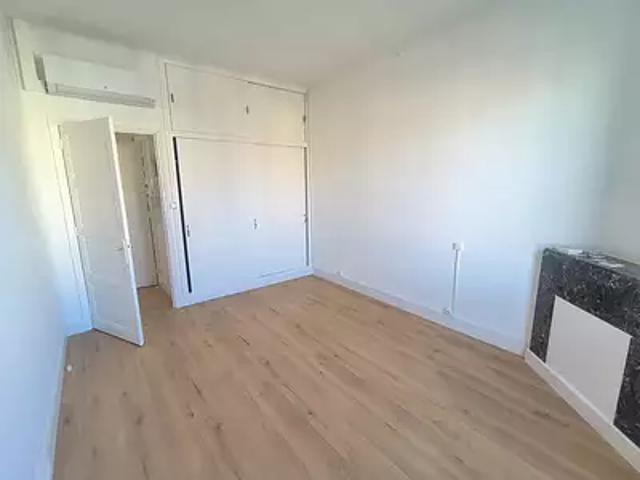 Castres 81100 Location appartement 3 pièces t3 au dernier étage