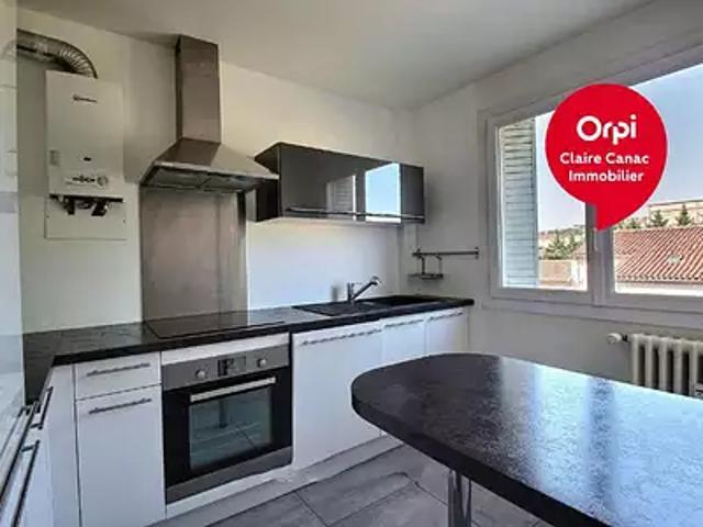 Castres 81100 Location appartement 3 pièces t3 cave balcon