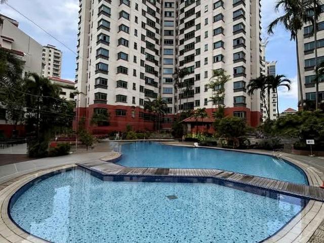 Casuarina Cove D15, Condominium