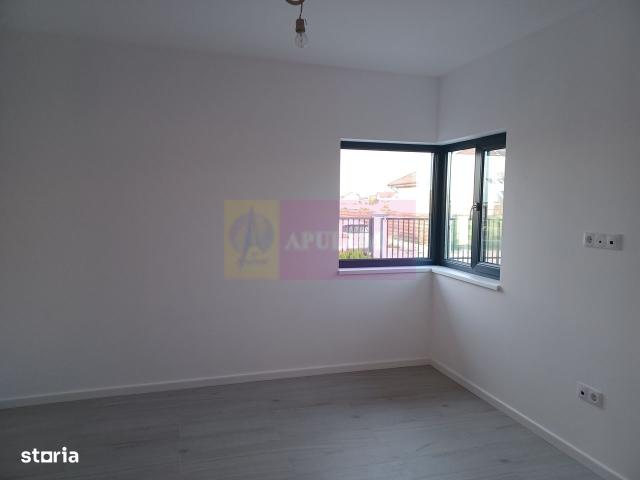 Casă 4 camere 162 mp, 115 utili, curte 505 mp, Săbăreni