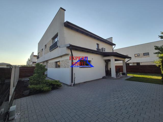 Casă 4 camere de închiriat Construcție nouă Șelimbăr – Sibiu