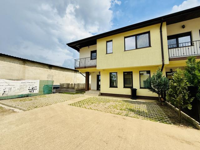 Casă cu 4 camere, 110 mp