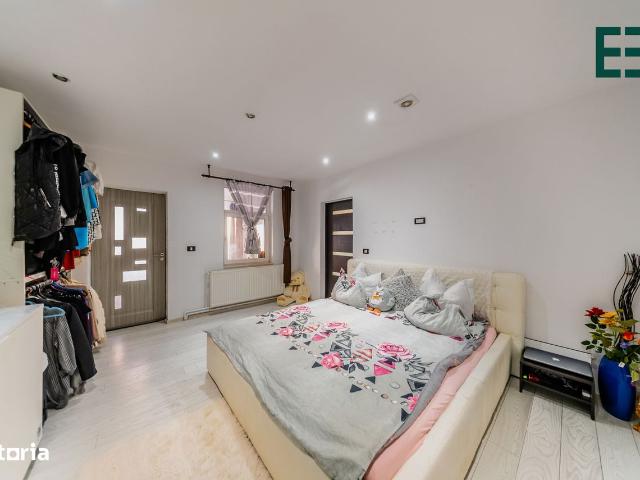 Casă Aradul Nou cu 4 camere și 1314 mp Teren