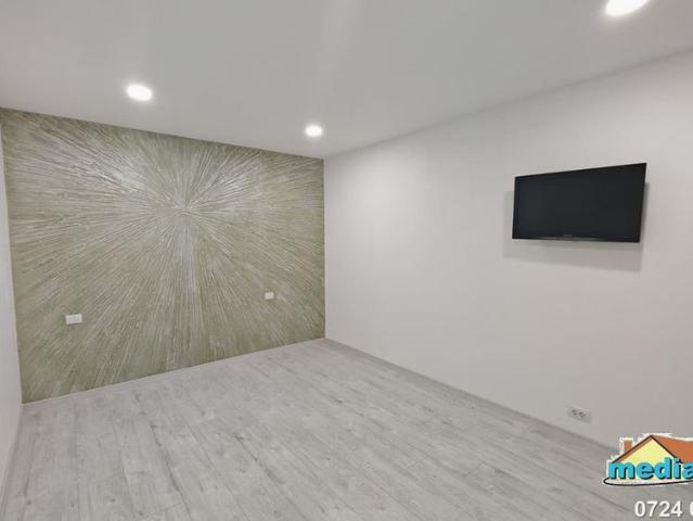 Casă de închiriat cu curte mare – Piața Centrală