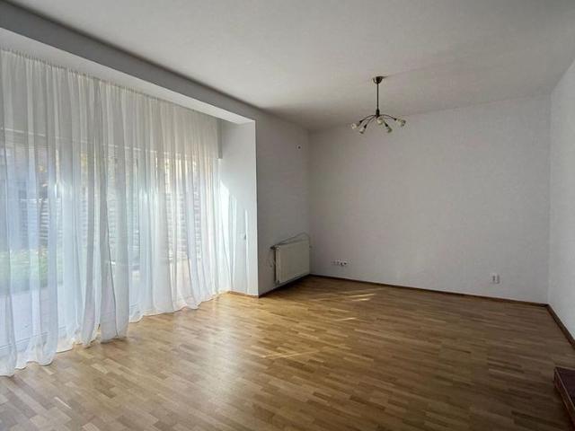 Casă de închiriat, 4 camere, 141 mp, Bună Ziua zona LIDL