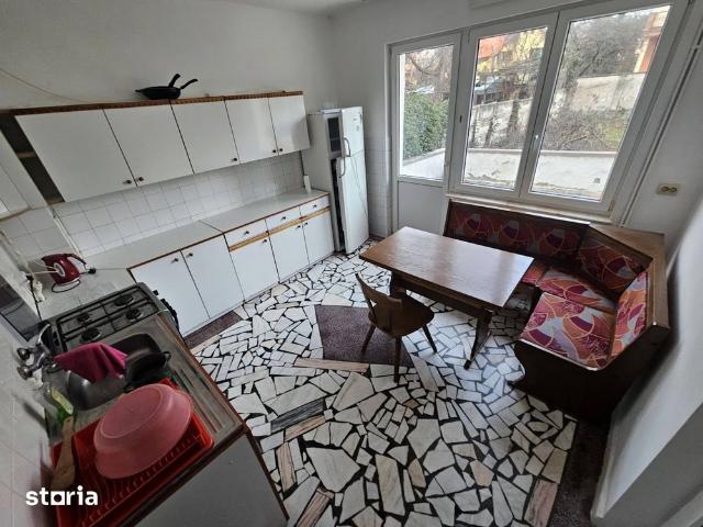 Casă de închiriat, 5 camere, 150 mp, zona Cluj Arena