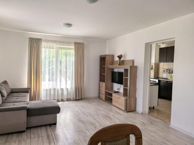 Casă individuală de închiriat în Șelimbăr – zona Dracula
