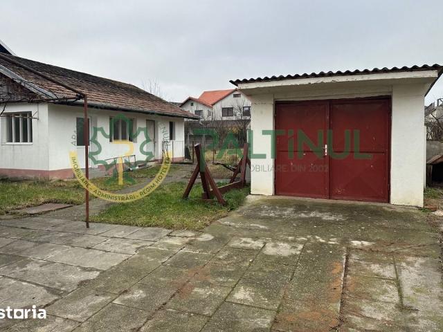 Casă individuală de închiriat în Sibiu – singur în curte, teren 900 mp
