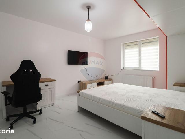 Casă individuala cu 5 camere de vânzare