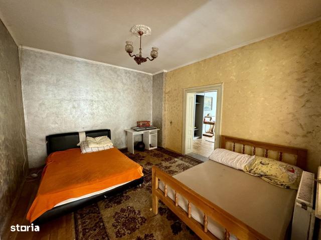 Casă Săsească autentică de vânzare în Râșnov | Teren 720 mp | toate ut
