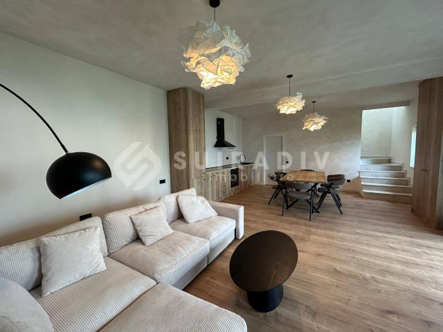 Casă premium cu 3 camere | Prima închiriere | 106 mp + curte | Semicentral