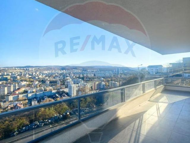 Casă tip duplex 4 camere de inchiriat
