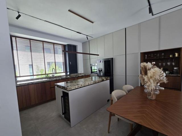 casă tip townhouse în avalon estate | mobilată și utilată