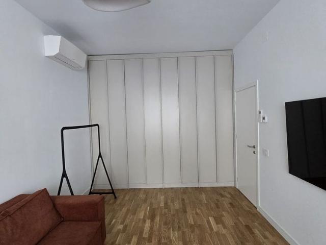 Casă tip townhouse în Avalon Estate, mobilată și utilată