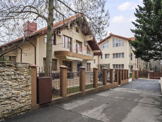 casă / vilă cu 6 camere de închiriat în zona nord