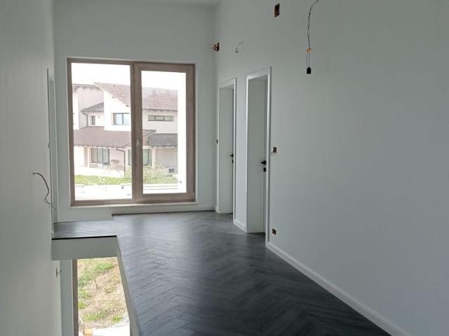 Casă zona Schit – Direct la Proprietar | 395.000€ REDUS de la 450.000€