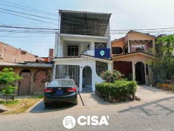 Casa Multifamiliar en venta – Ideal para vivienda o Inversión 154M2