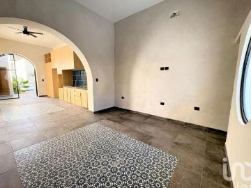 Casa Mérida Centro, Totalmente Remodelada – Historia y Confort en el Barrio de Santiago