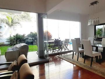 Casa minimalista en Condominio Rinconada La Molina
