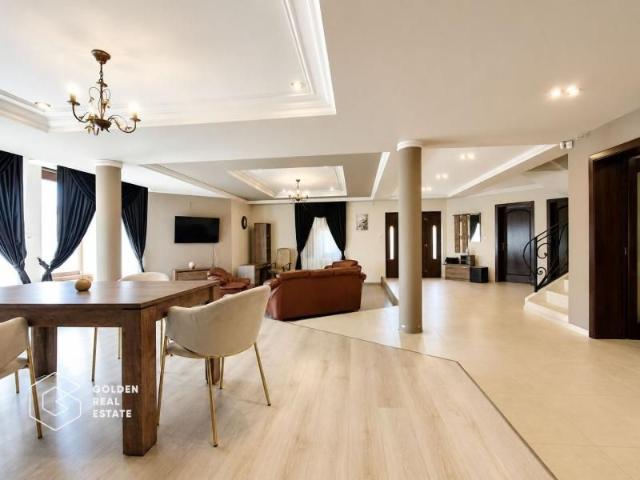 Casa moderna, 4 dormitoare, 700 mp curte, Vladimirescu