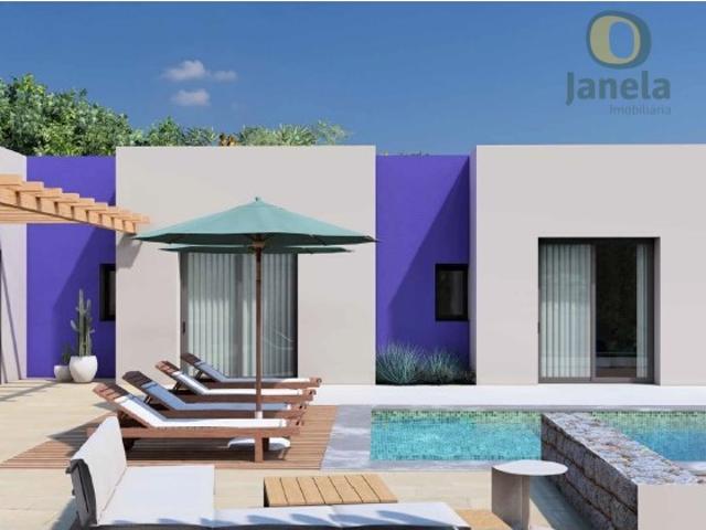 Casa Moderna, com Piscina, Garagem, Jardim e Vista Mar, num lote com 1136 m2