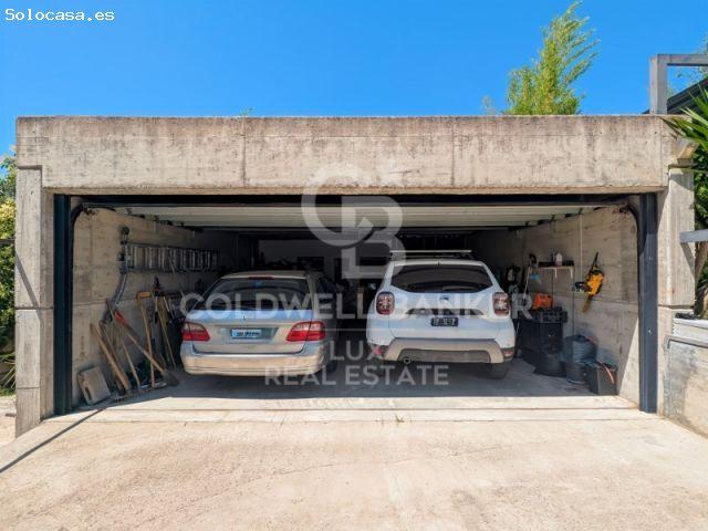 Casa moderna con amplios espacios y piscina en Mollet de Peralada