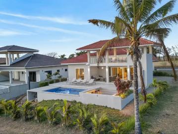 Casa Moderna Con Vista Al Mar En Andromeda Ocean Estates, Pedasí | 3 recámaras por 575000.00 en Pedasí