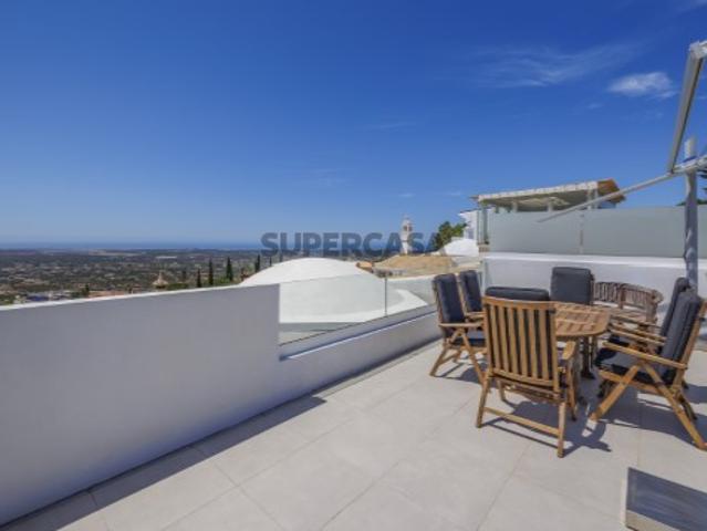 Casa Moderna de 2 quartos + escritório com vista mar