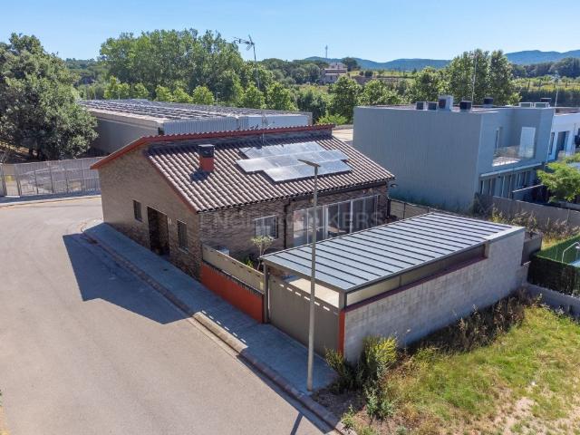 Casa moderna de una planta 230m² Vidreres