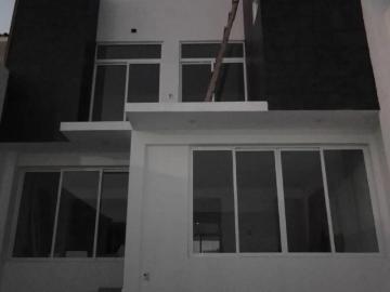 Casa MODERNA en fraccionamiento Brisas, vigilancia Temixco, Morelos