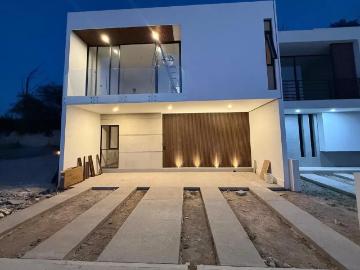 CASA MODERNA EN VENTA | 3 RECÁMARAS | ESTRENA EN CAÑADAS DEL ARROYO, QUERÉTARO