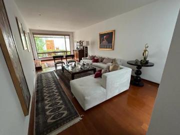 Casa Moderna En Zona Exclusiva En San Isidro Cerca al Golf