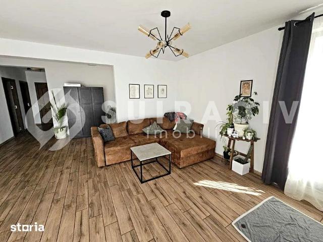 Casa moderna, pet friendly, curte de 352mp – Dezmir