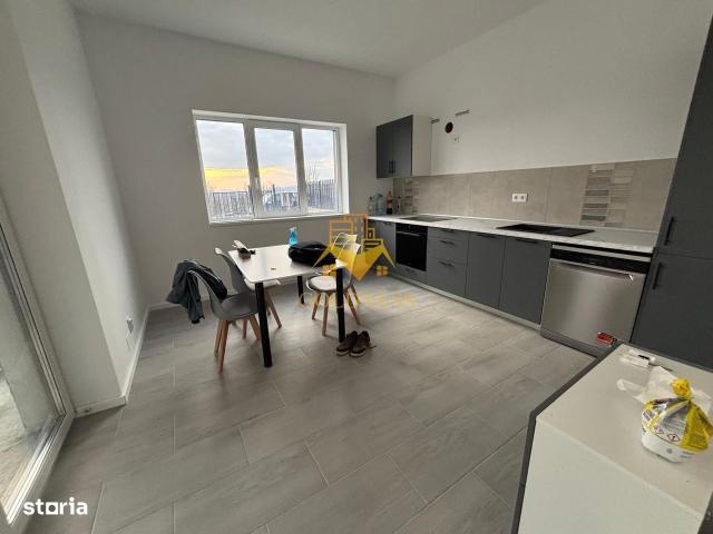 Casa moderna, prima inchiriere, 600 mp teren, curte, parcare, Dezmir