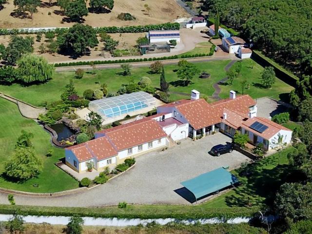 Casa Monte Vale Caniço T4 +1 531m² Porto Covo