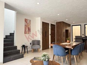 CASA MONTESCO EN VENTA, MORELIA
