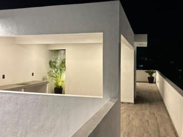 CASA NUEVA CON ALBERCA EN BRISAS!