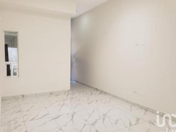 Casa Nueva de 1 Planta Ubicada por Av. de las Americas cerca de Puente Libre
