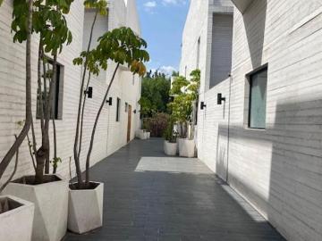 Casa nueva en Condominio exclusivo en las Águilas
