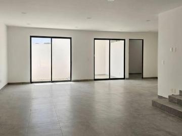 Casa Nueva En Exclusivo Fraccionamiento Sierra Nogal 3, León, Gto