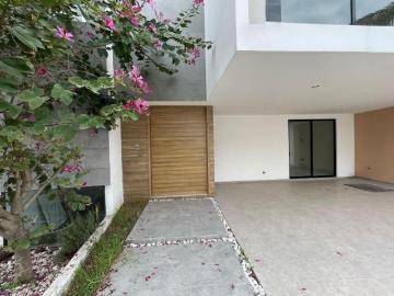 CASA NUEVA EN LOMAS DE ANGELOPOLIS