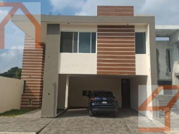 Casa nueva en Lomas del Chairel