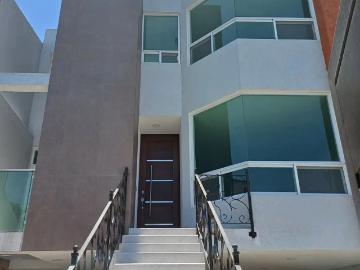Casa Nueva en Renta en Tejeda, Querétaro