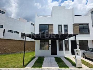 CASA NUEVA EN RENTA 3 RECAMARAS FRACCIONAMIENTO ELEMENTO