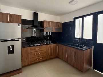 Casa nueva en San Antonio de la Cal